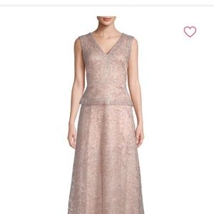 Dreamy Tadashi Shoji Blush/Silver Gown for Evening, Formal, Prom and Wedding!